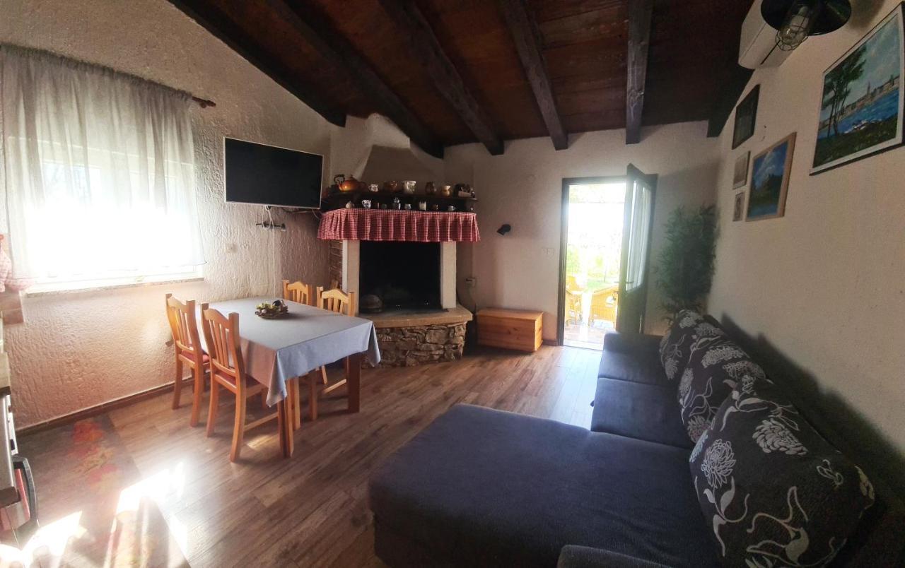 Apartman Kos Rosini Экстерьер фото